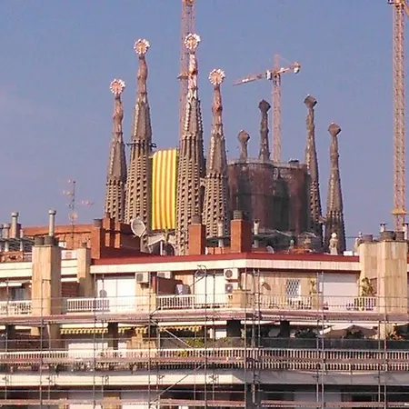 The Best Barcelona Room photo